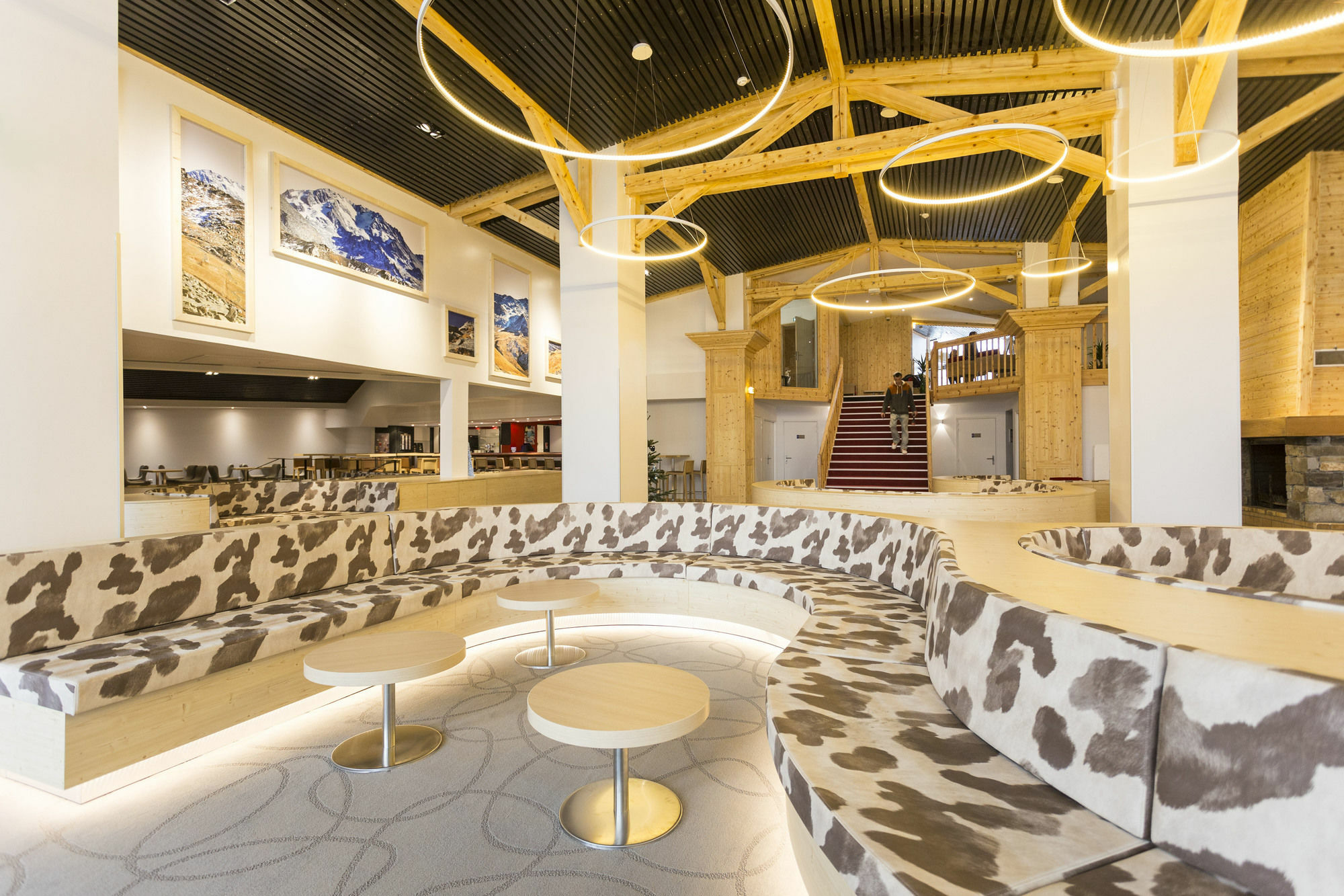 Hotel Club Mmv Les Arolles **** Val Thorens Exterior photo
