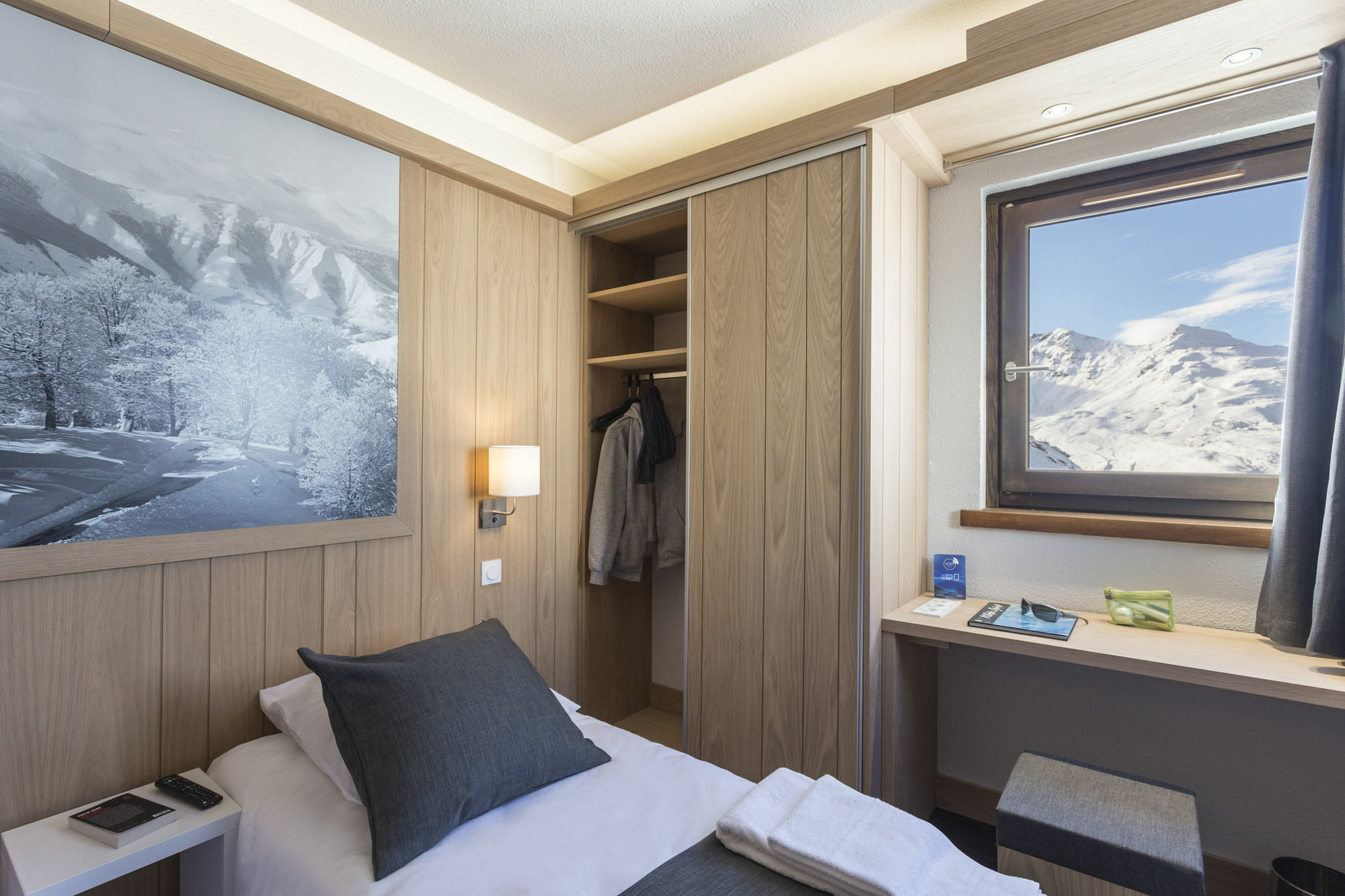 Hotel Club Mmv Les Arolles **** Val Thorens Exterior photo